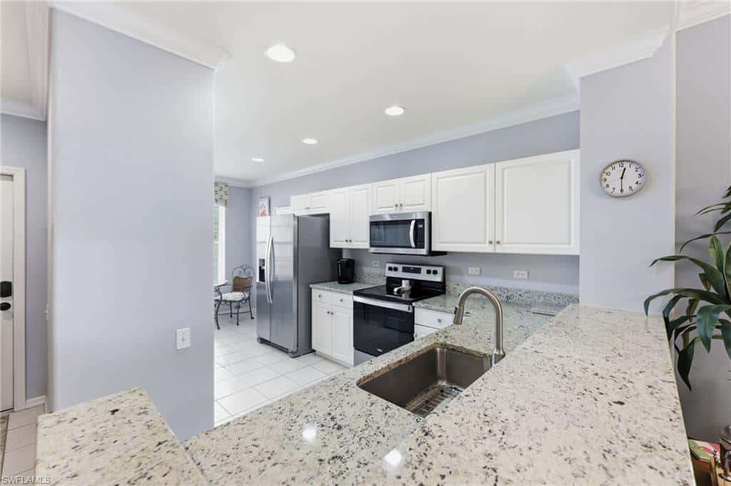 8239 Parkstone Pl #304, Naples, photo 11