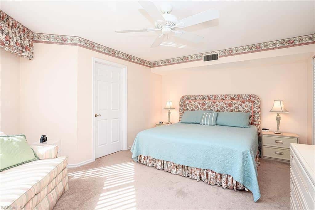 586 Beachwalk Cir #o206, Naples, photo 7
