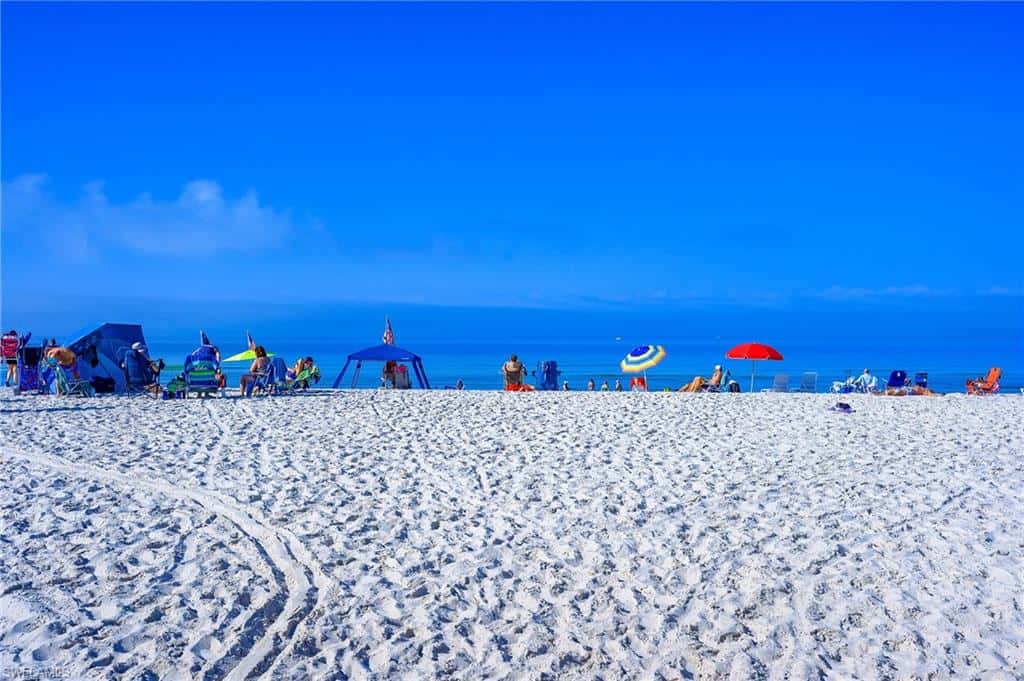 586 Beachwalk Cir #o206, Naples, photo 20