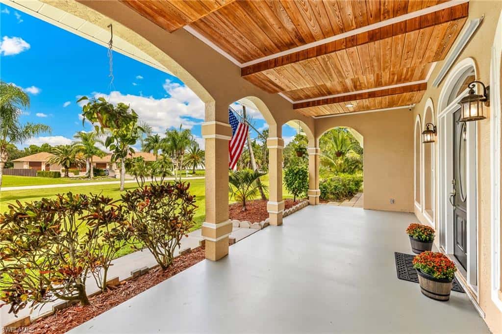 9470 Coralee Ave, Estero, photo 4