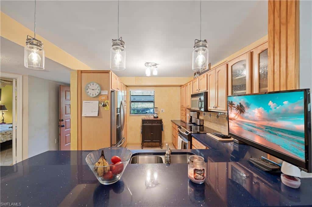9395 Pennsylvania Ave #3, Bonita Springs, photo 7