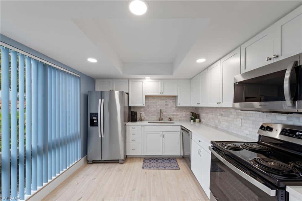 102 Teryl Rd #3, Naples, photo 7