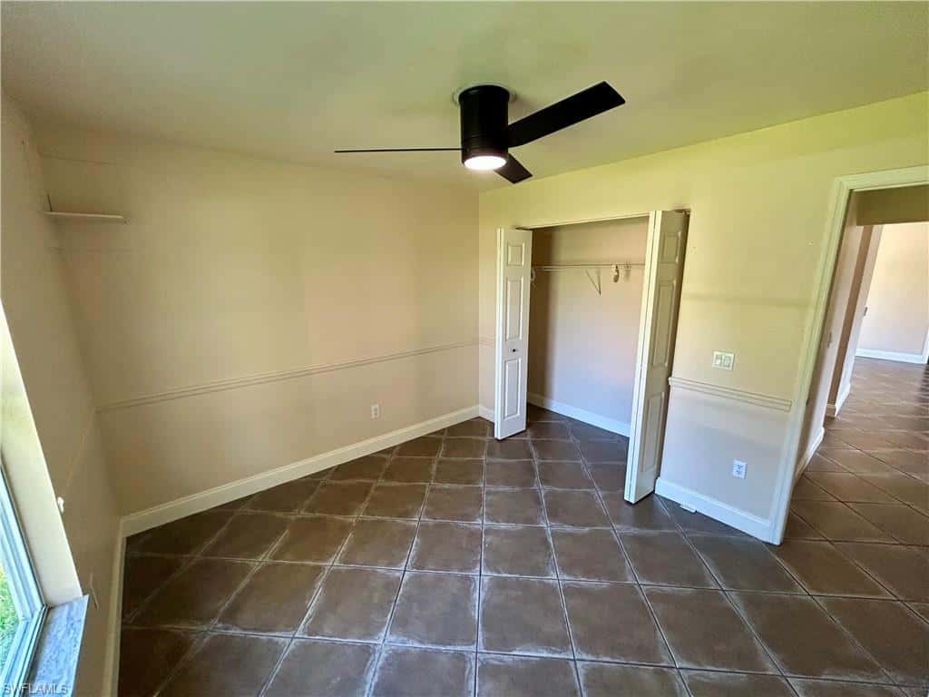 2430 Golden Gate Blvd, Naples, photo 16