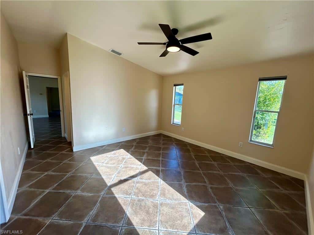 2430 Golden Gate Blvd, Naples, photo 26