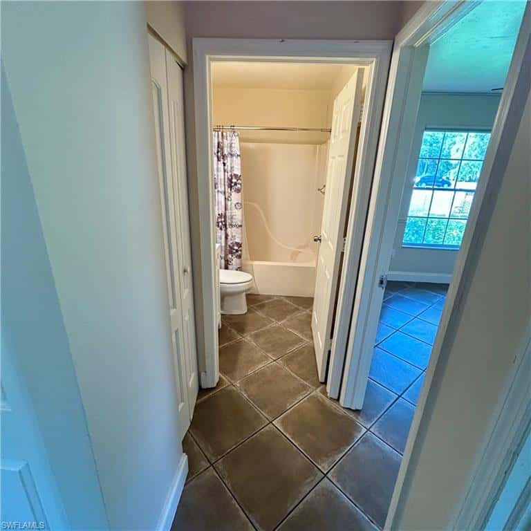 2430 Golden Gate Blvd, Naples, photo 22