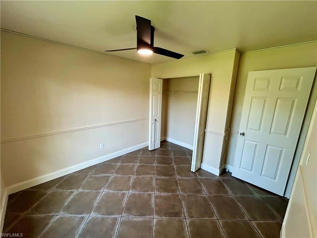 2430 Golden Gate Blvd, Naples, photo 19