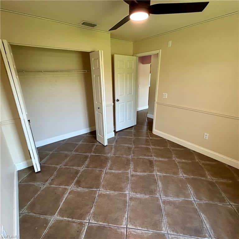 2430 Golden Gate Blvd, Naples, photo 21