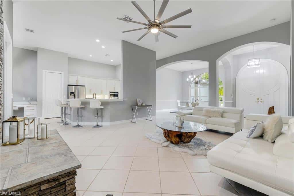 160 Logan Blvd, Naples, photo 5