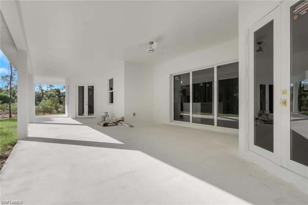 160 Logan Blvd, Naples, photo 45