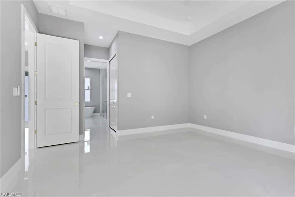 160 Logan Blvd, Naples, photo 39