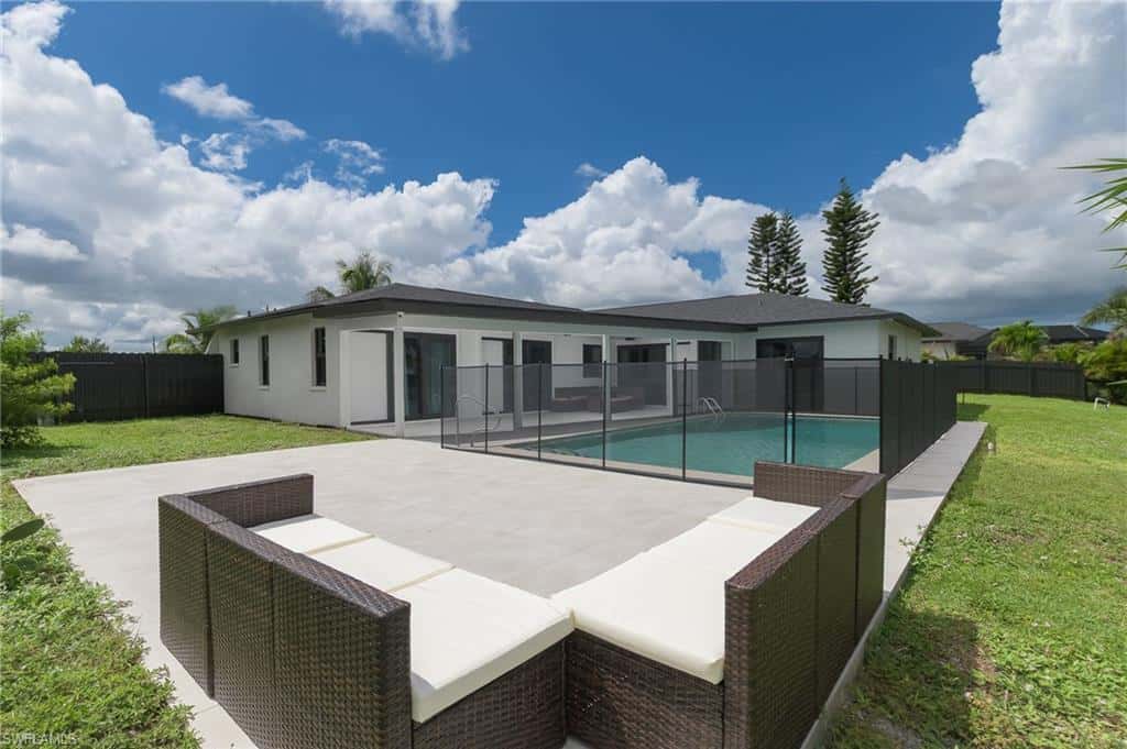 233 11th Ter, Cape Coral, photo 23