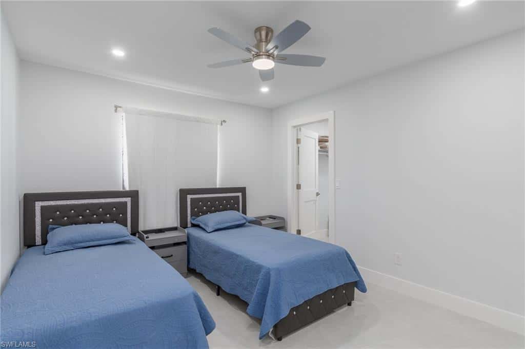 233 11th Ter, Cape Coral, photo 13