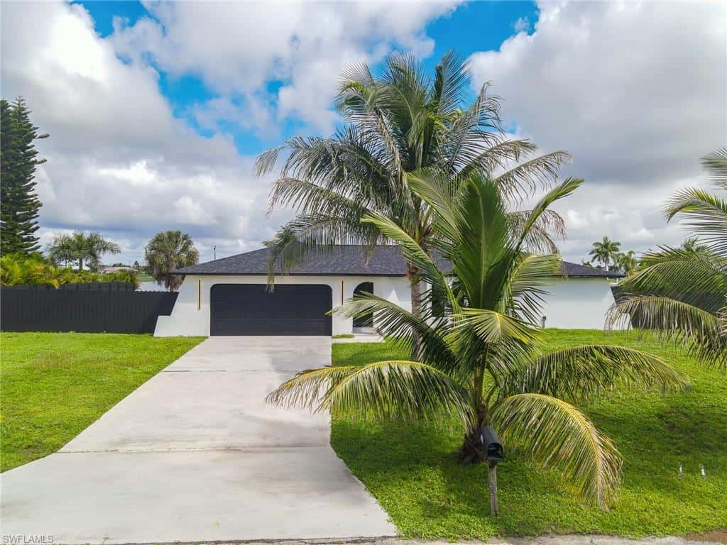 233 11th Ter, Cape Coral, photo 30