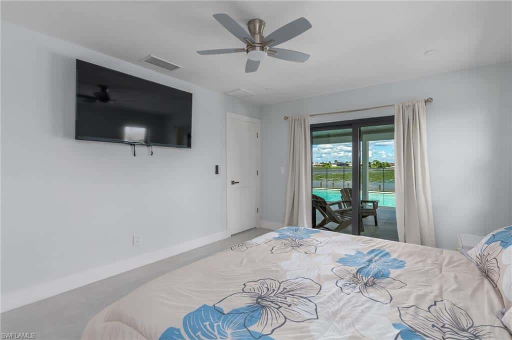233 11th Ter, Cape Coral, photo 18