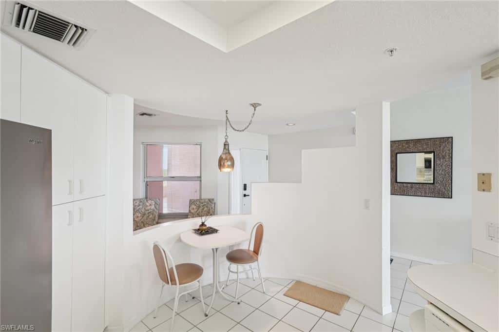 260 Barefoot Beach Blvd #302, Bonita Springs, photo 10