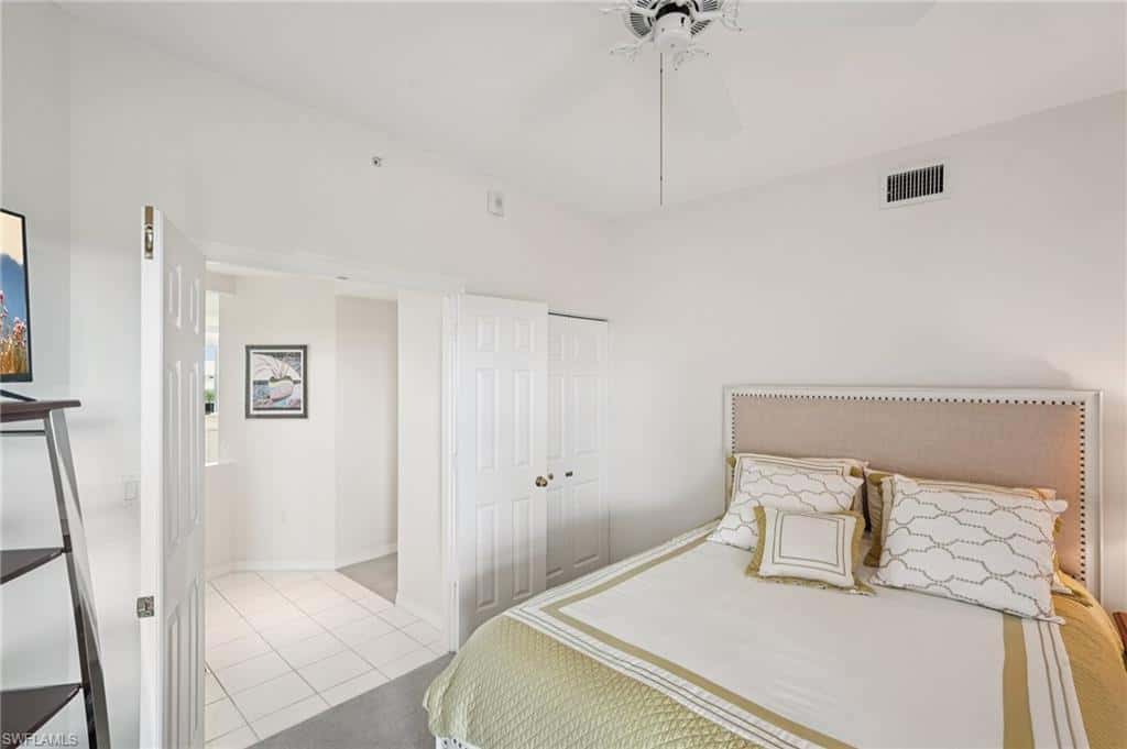 260 Barefoot Beach Blvd #302, Bonita Springs, photo 21