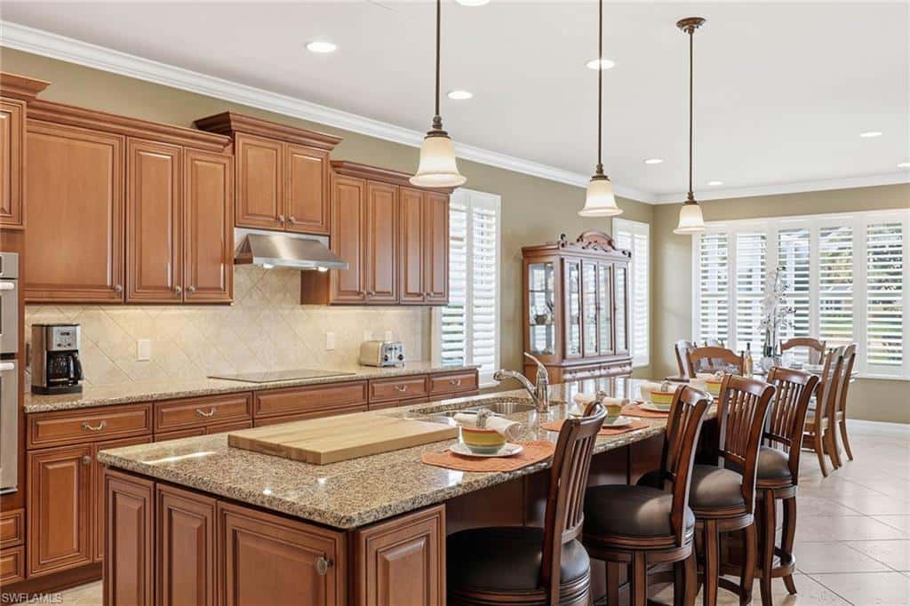 8562 Veronawalk Cir, Naples, photo 13