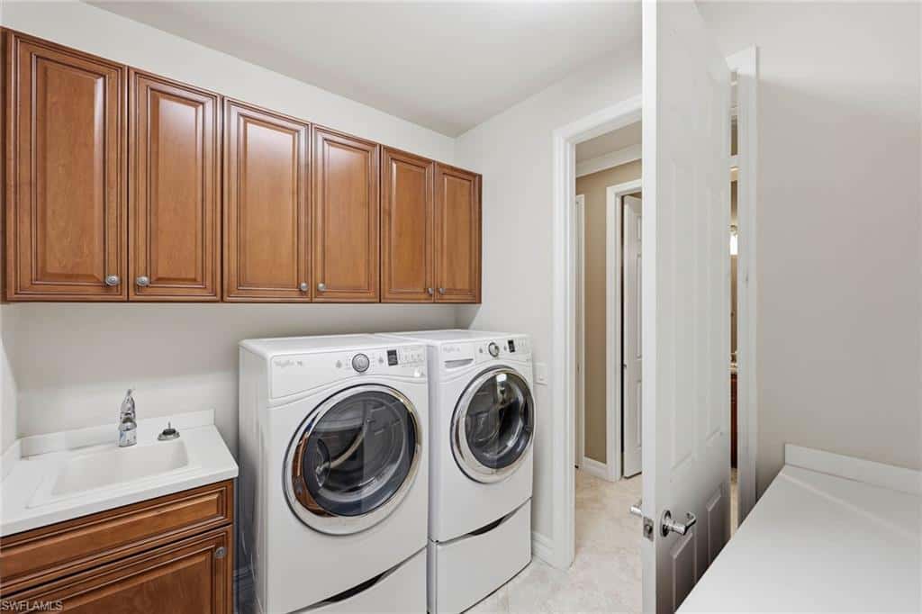 8562 Veronawalk Cir, Naples, photo 30
