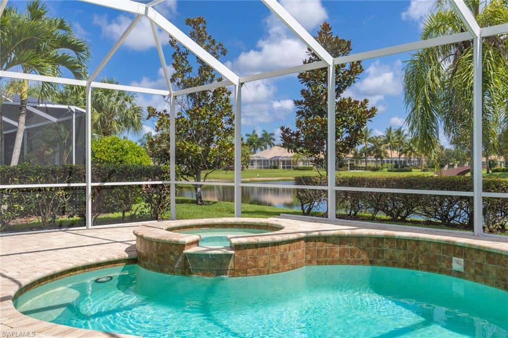 8562 Veronawalk Cir, Naples, photo 34