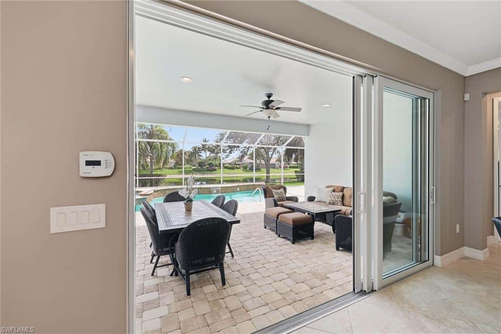 8562 Veronawalk Cir, Naples, photo 31