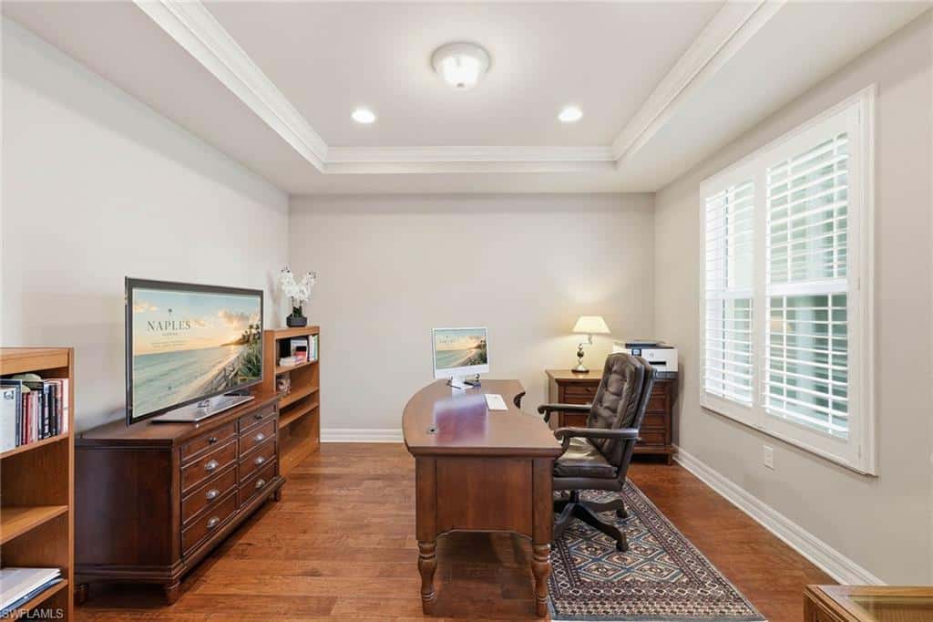 8562 Veronawalk Cir, Naples, photo 25