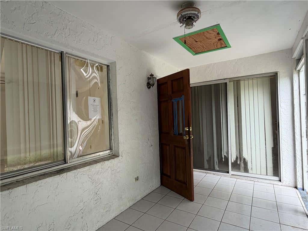 5205 Mitchell St, Naples, photo 5