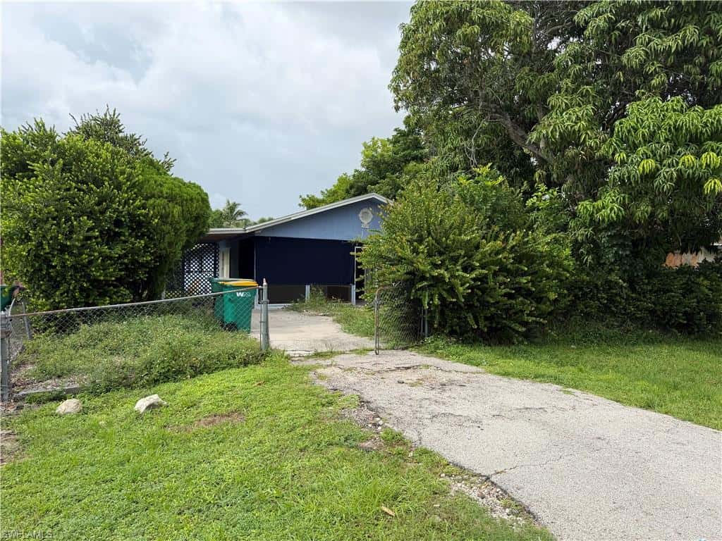 5205 Mitchell St, Naples, photo 4