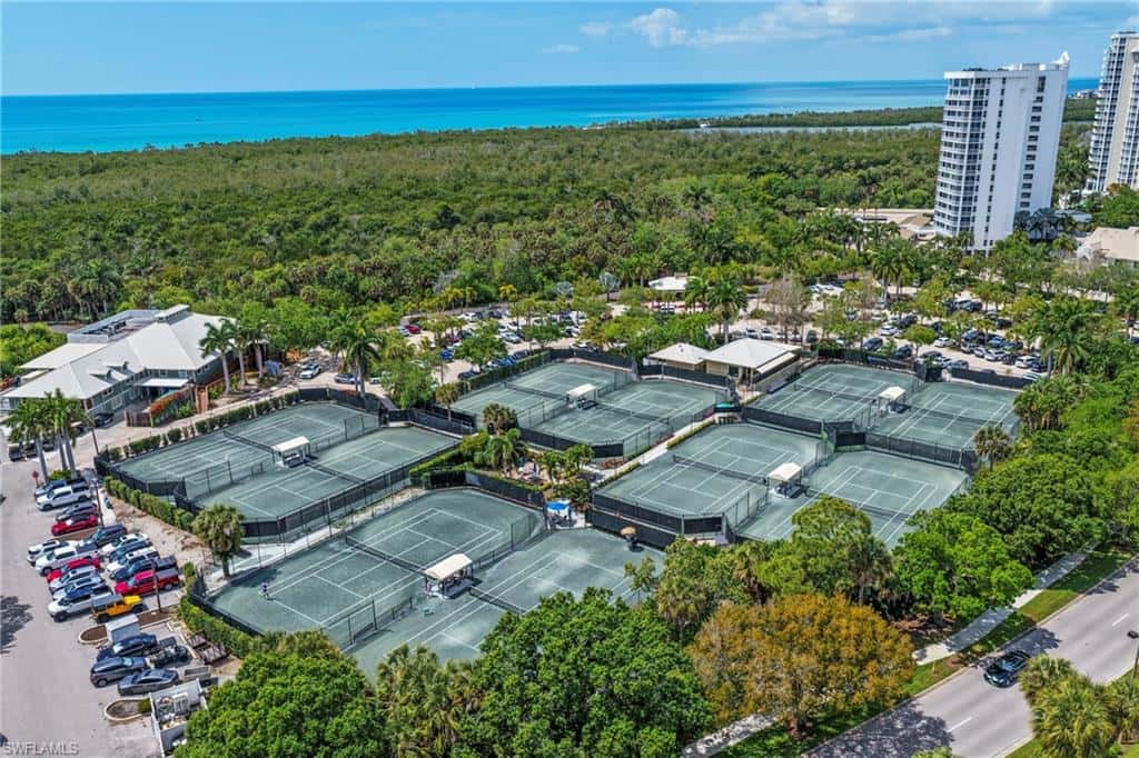 6075 Pelican Bay Blvd #201, Naples, photo 47