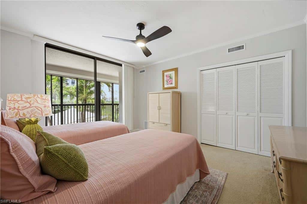 6075 Pelican Bay Blvd #201, Naples, photo 22