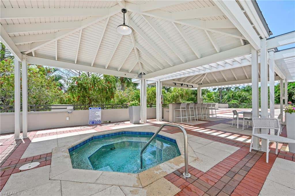 6075 Pelican Bay Blvd #201, Naples, photo 30