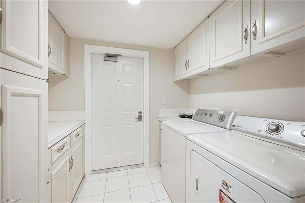 6075 Pelican Bay Blvd #201, Naples, photo 10