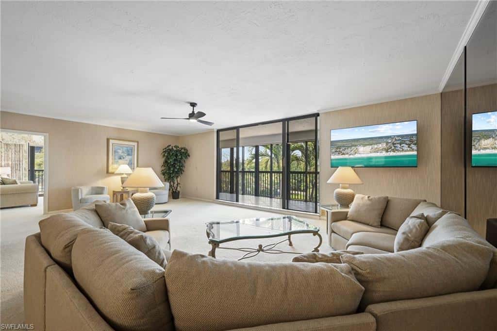 6075 Pelican Bay Blvd #201, Naples, photo 15