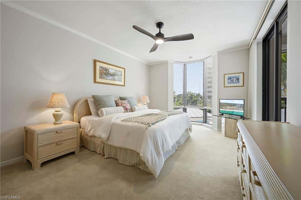 6075 Pelican Bay Blvd #201, Naples, photo 25