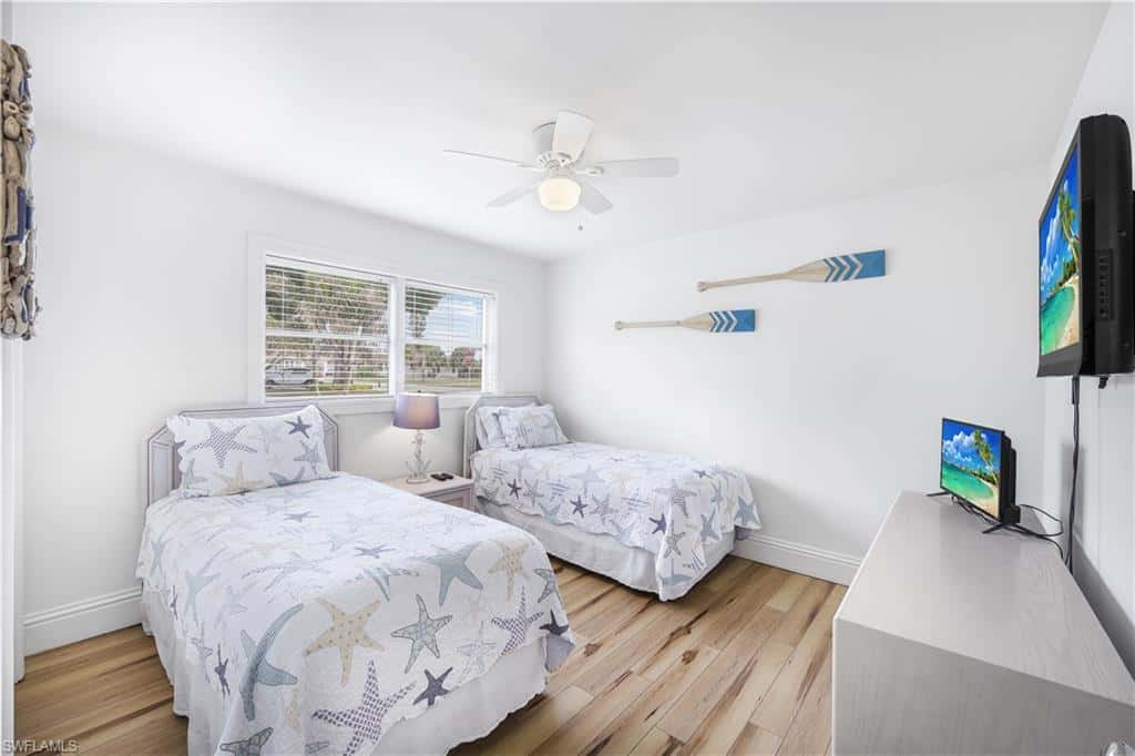 320 Marco Lake Dr, Marco Island, photo 13
