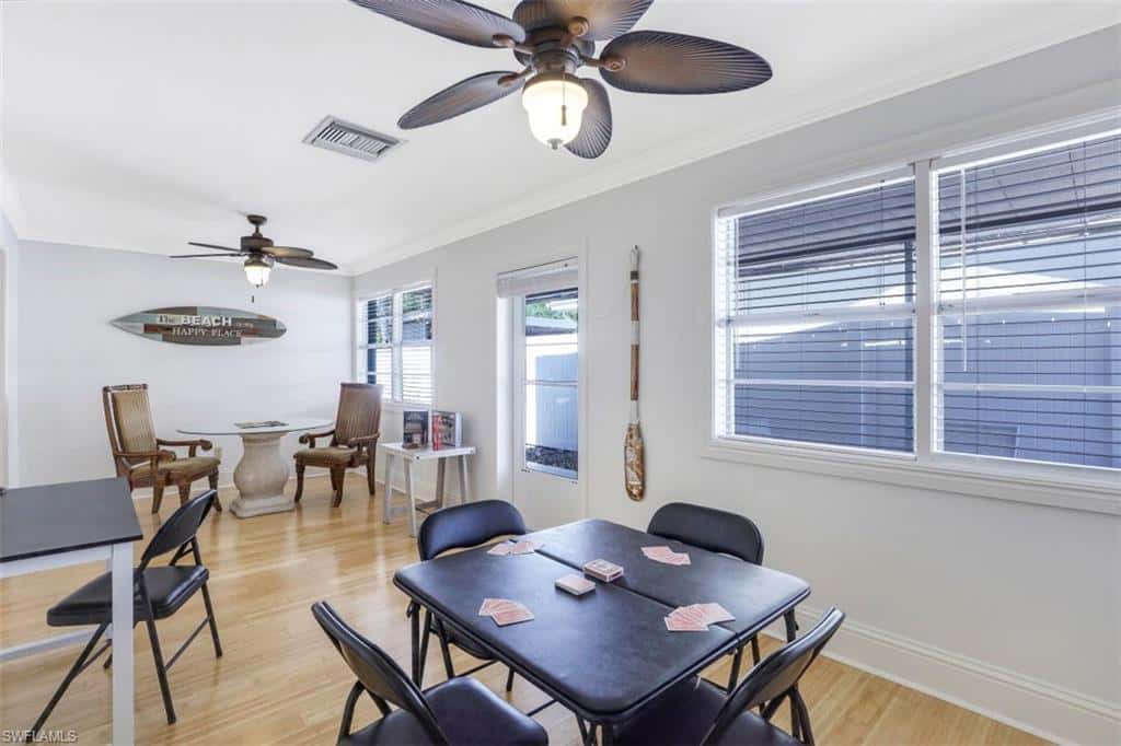 320 Marco Lake Dr, Marco Island, photo 7