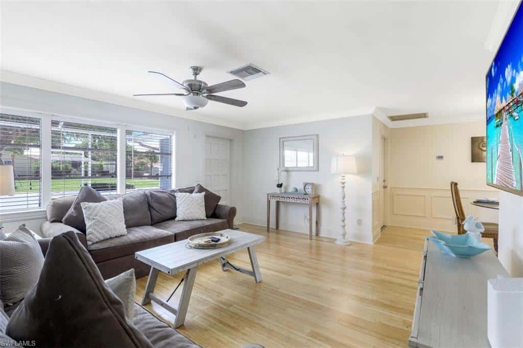 320 Marco Lake Dr, Marco Island, photo 4