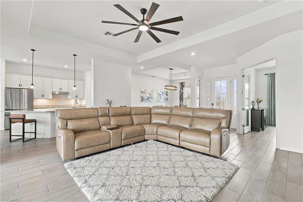 25124 Redwood Ct, Punta Gorda, photo 5