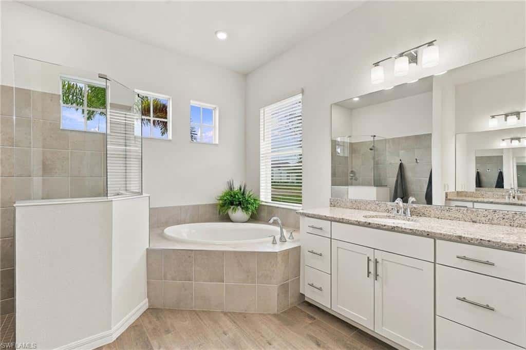 25124 Redwood Ct, Punta Gorda, photo 18