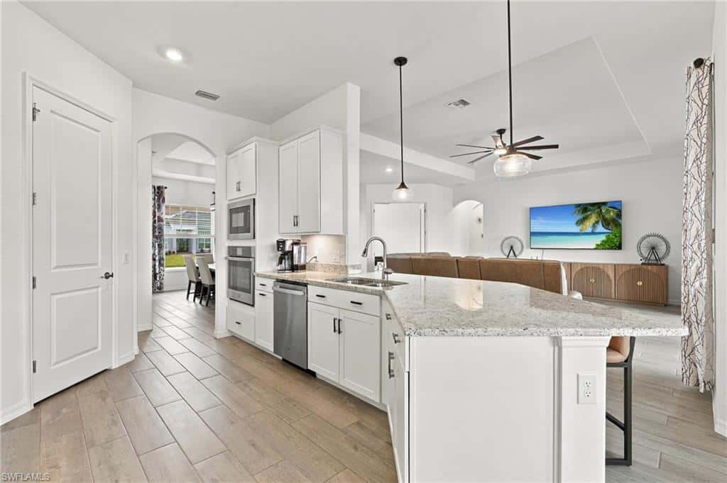 25124 Redwood Ct, Punta Gorda, photo 11