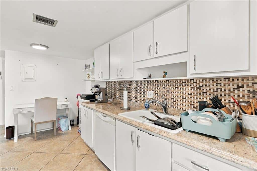 1930 Gulf Shore Blvd #b302, Naples, photo 16