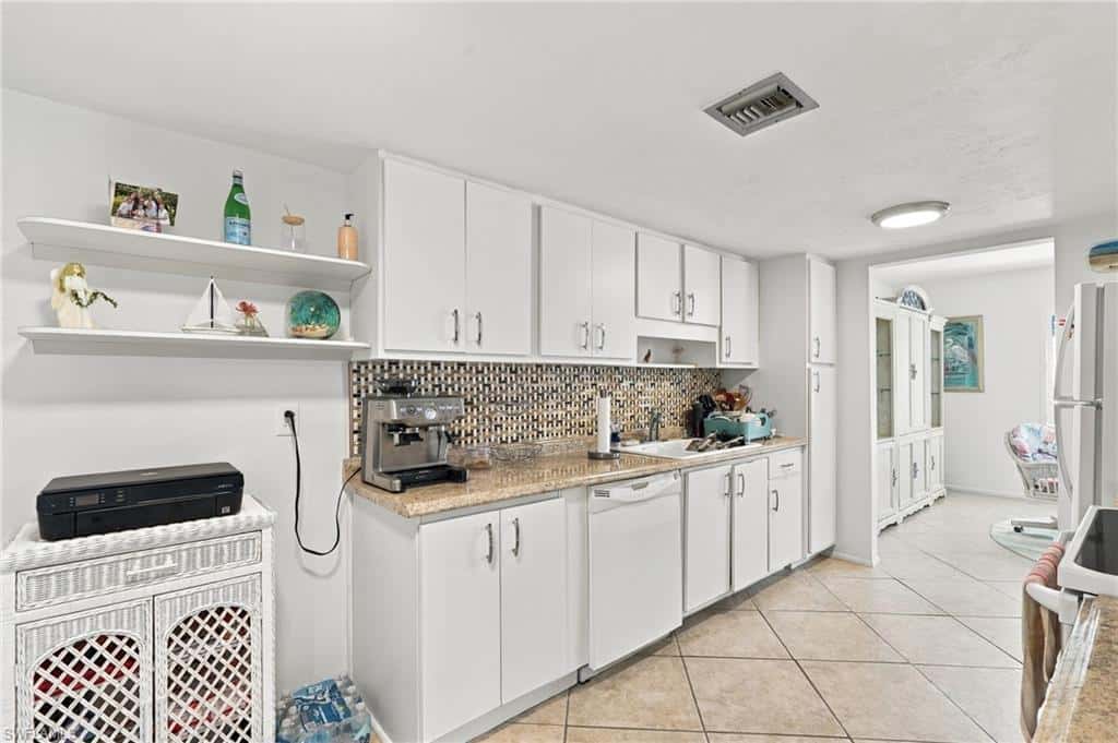 1930 Gulf Shore Blvd #b302, Naples, photo 12