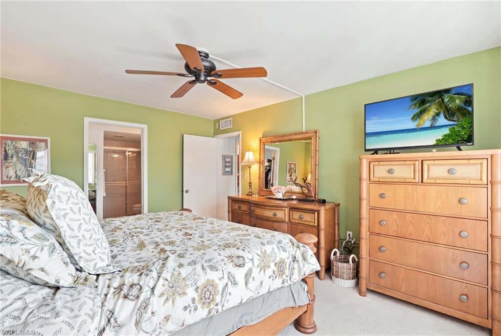 1930 Gulf Shore Blvd #b302, Naples, photo 22