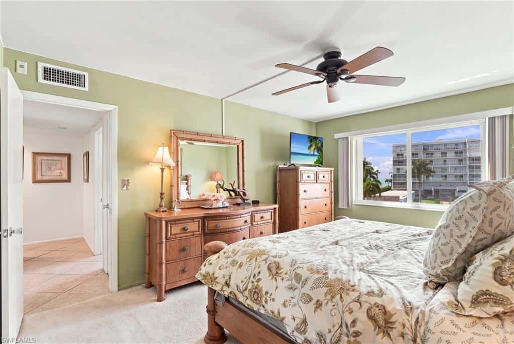 1930 Gulf Shore Blvd #b302, Naples, photo 21