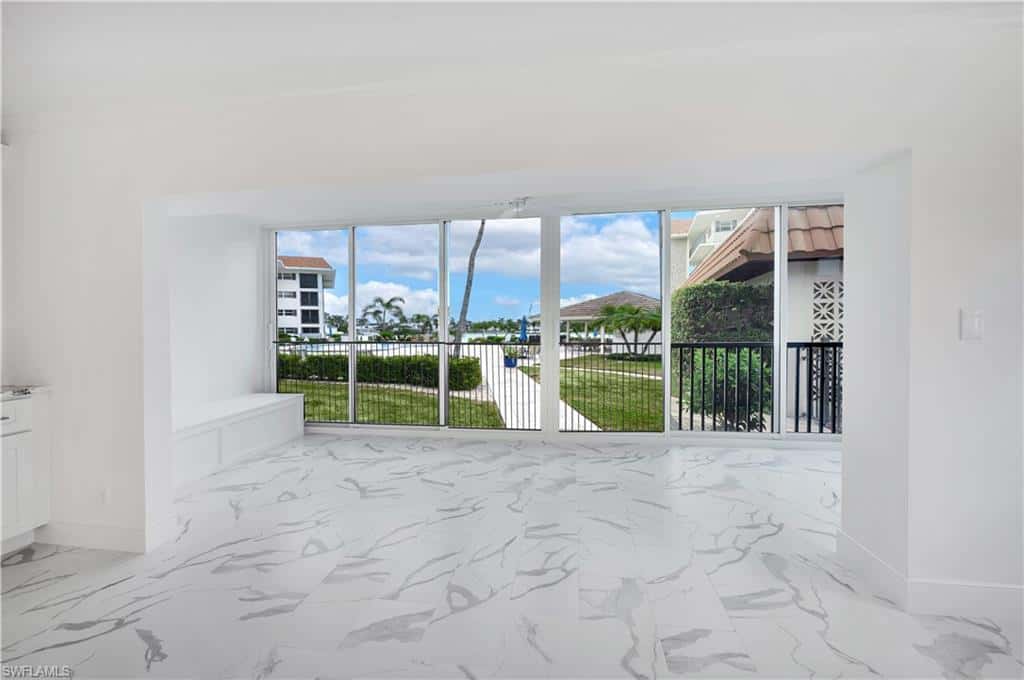 222 Harbour Dr #114, Naples, photo 17
