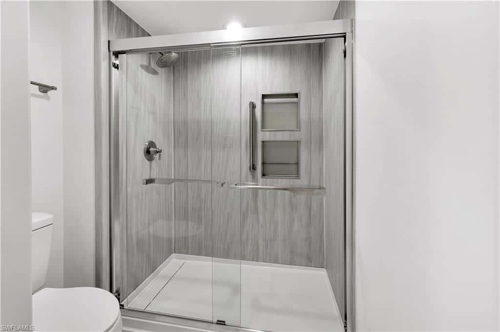 222 Harbour Dr #114, Naples, photo 32