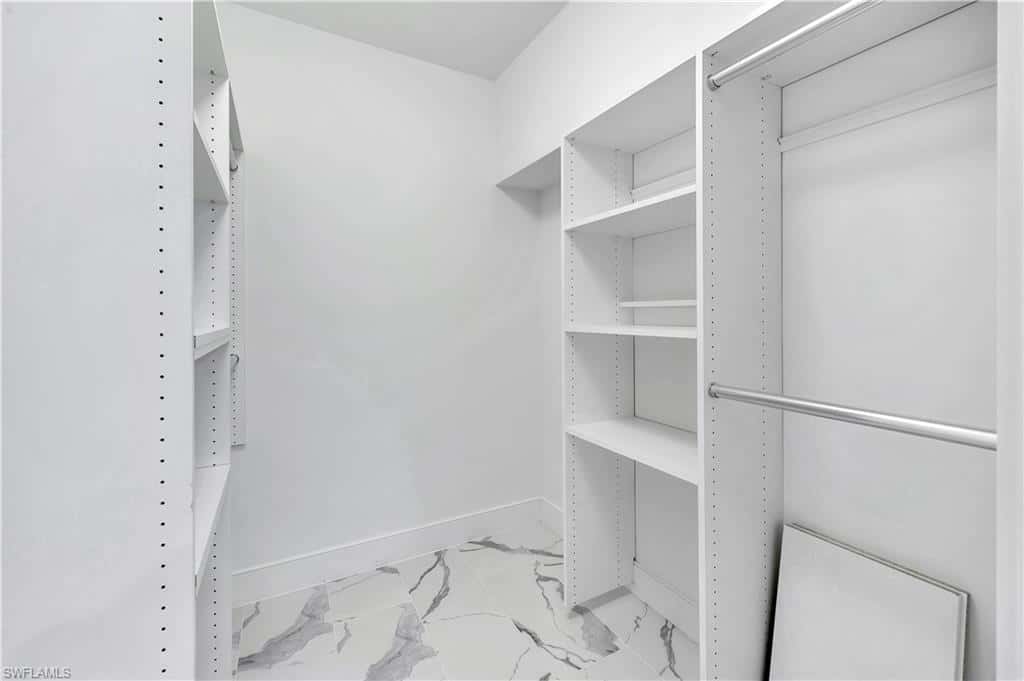 222 Harbour Dr #114, Naples, photo 33