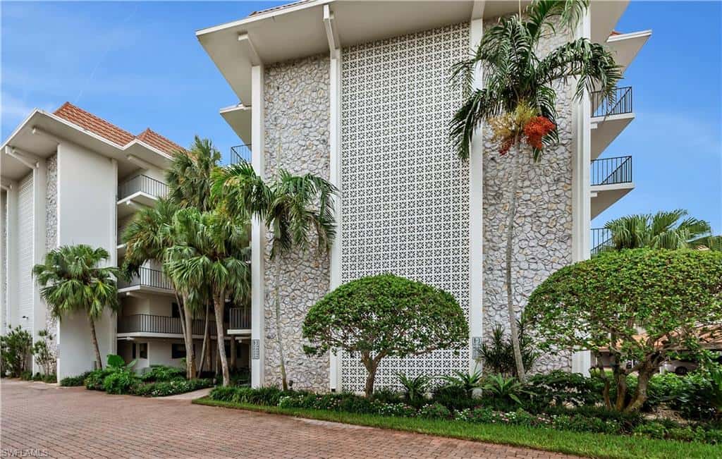 222 Harbour Dr #114, Naples, photo 41