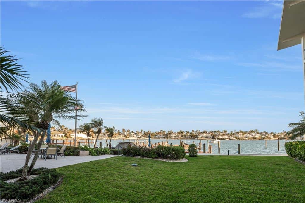 222 Harbour Dr #114, Naples, photo 8