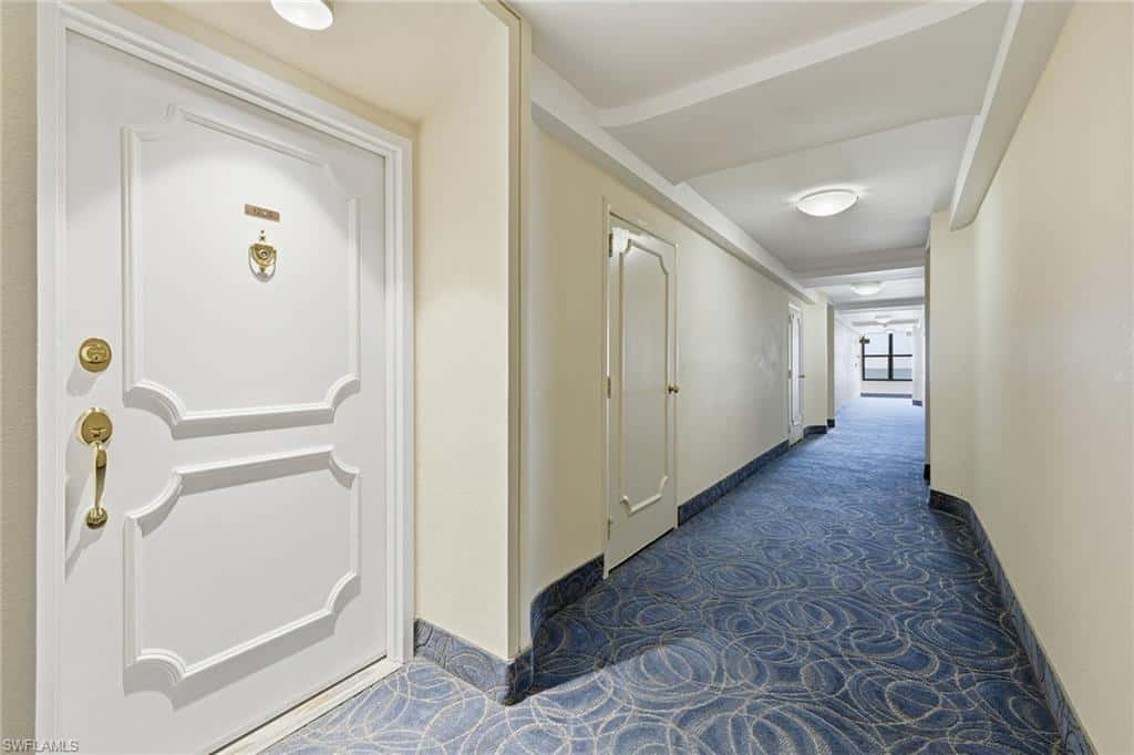 4001 Gulf Shore Blvd #1205, Naples, photo 26