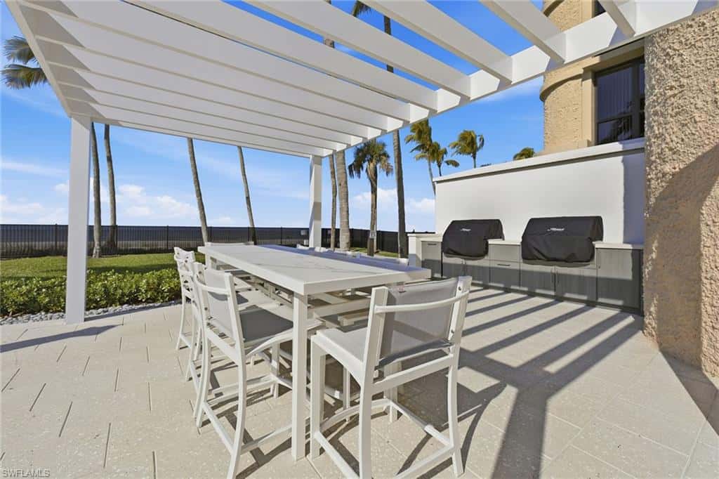 4001 Gulf Shore Blvd #1205, Naples, photo 32